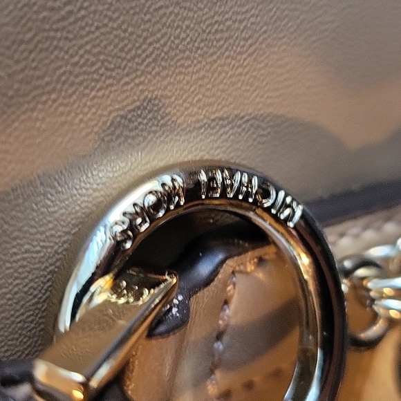 Michael Kors Shoulder Bag with Charm NWOT - Picture 5 of 13